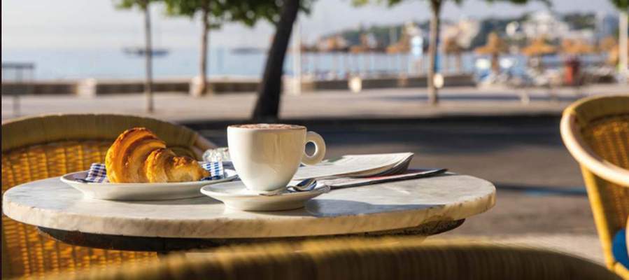 Cappuccino cas saboners best cafes palmanova ca's saboners beach aparthotel Cappuccino cas saboners best cafes palmanova ca's saboners beach aparthotel