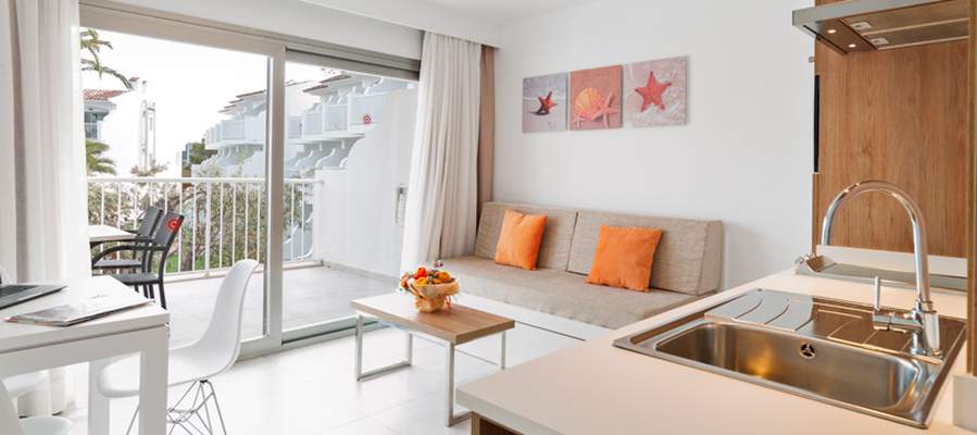 Cas saboners apartments holiday family palmanova mallorca ca's saboners beach aparthotel Cas saboners apartments holiday family palmanova mallorca ca's saboners beach aparthotel