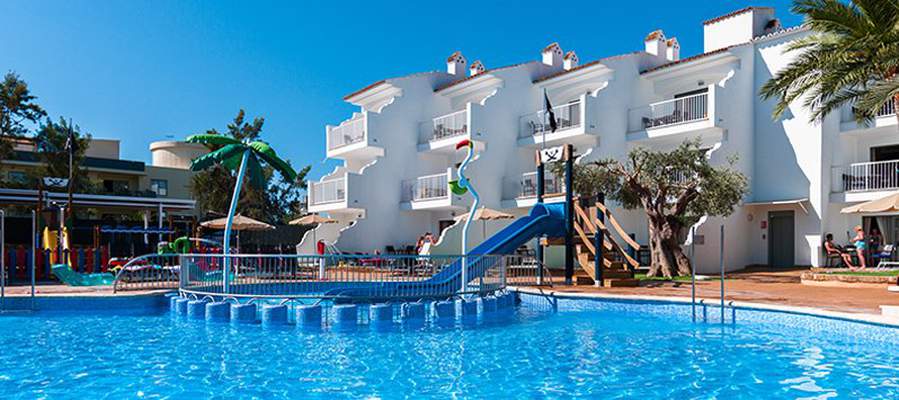 Good news: 2019 season extended! Ca's Saboners Beach Aparthotel Palmanova