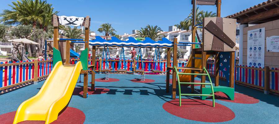 Cas Saboners Spring playground Ca's Saboners Beach Aparthotel Palmanova Cas Saboners Spring playground Ca's Saboners Beach Aparthotel Palmanova