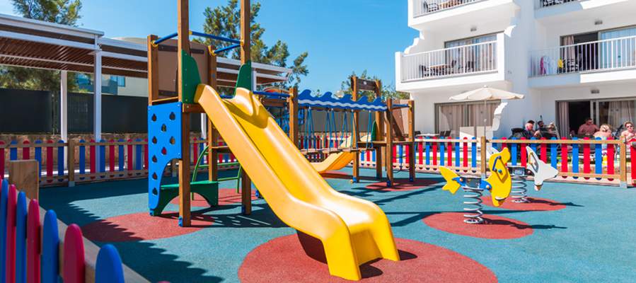 Playground cas saboners hotel mallorca ca's saboners beach aparthotel palmanova Playground cas saboners hotel mallorca ca's saboners beach aparthotel palmanova