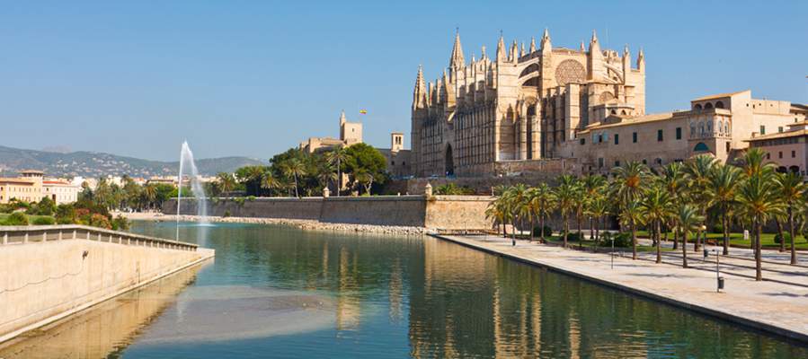 Day in palma rainy day cas saboners mallorca ca's saboners beach aparthotel palmanova Day in palma rainy day cas saboners mallorca ca's saboners beach aparthotel palmanova
