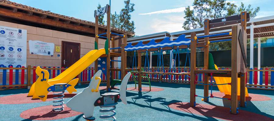 Cas saboners playground holidays family ca's saboners beach aparthotel palmanova Cas saboners playground holidays family ca's saboners beach aparthotel palmanova