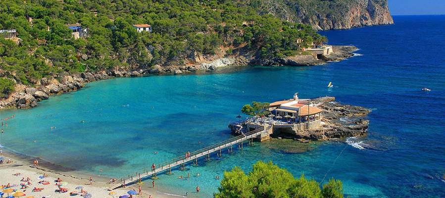 Best beaches near cas saboners ca's saboners beach aparthotel palmanova Best beaches near cas saboners ca's saboners beach aparthotel palmanova