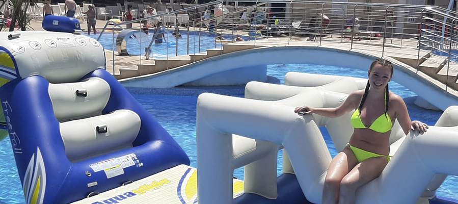 2019 season cas saboners fun friends family ca's saboners beach aparthotel palmanova 2019 season cas saboners fun friends family ca's saboners beach aparthotel palmanova