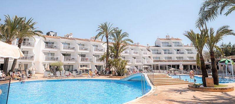 Ready to come back? The season starts on the 31st of March Ca's Saboners Beach Aparthotel Palmanova Ready to come back? The season starts on the 31st of March Ca's Saboners Beach Aparthotel Palmanova