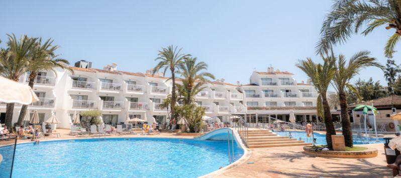 Plan your 2024 family holiday at Cas Saboners Ca's Saboners Beach Aparthotel Palmanova Plan your 2024 family holiday at Cas Saboners Ca's Saboners Beach Aparthotel Palmanova